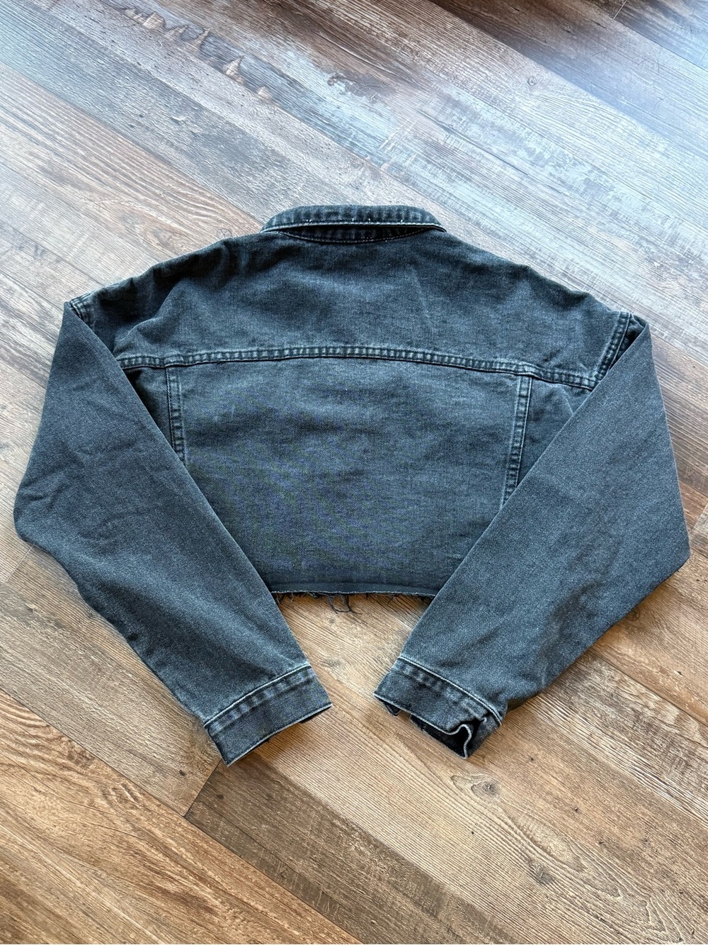 Cropped Jean jacket - Picture 4 of 5